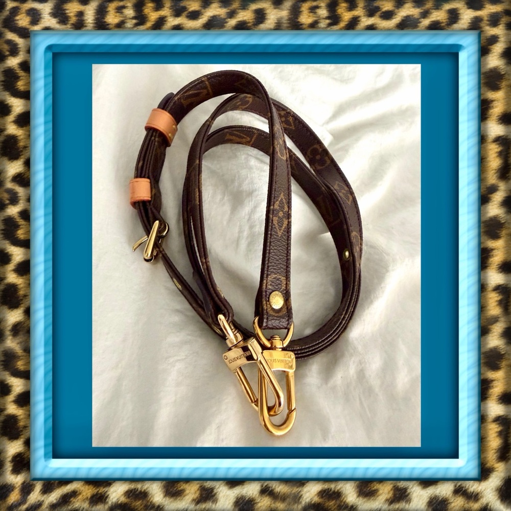👑✅PRICE FIRM✅AUTHENTIC Louis Vuitton Monogram Strap